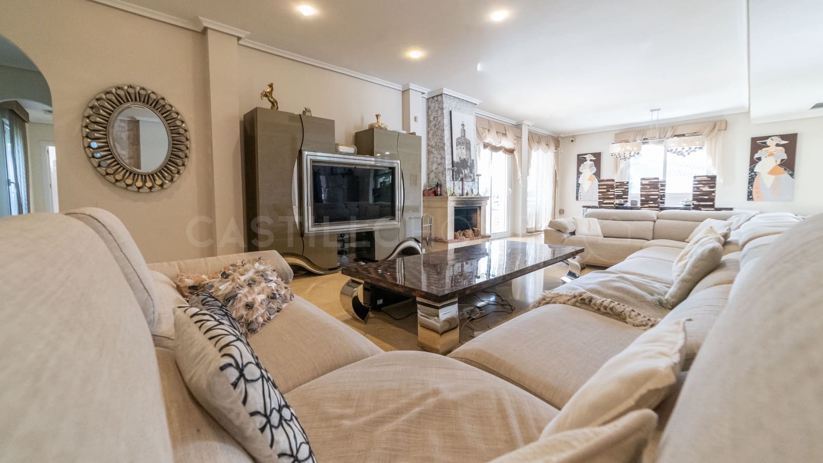 5 Zimmer Villa zu verkaufen in La Mata mit Pool - 1.170.000 € (Ref: 8970778)