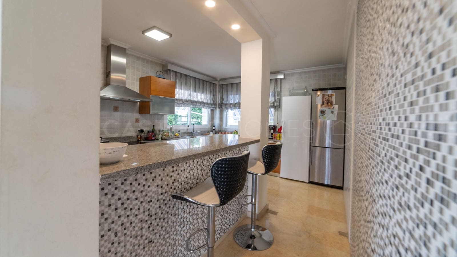 5 Zimmer Villa zu verkaufen in La Mata mit Pool - 1.170.000 € (Ref: 8970778)