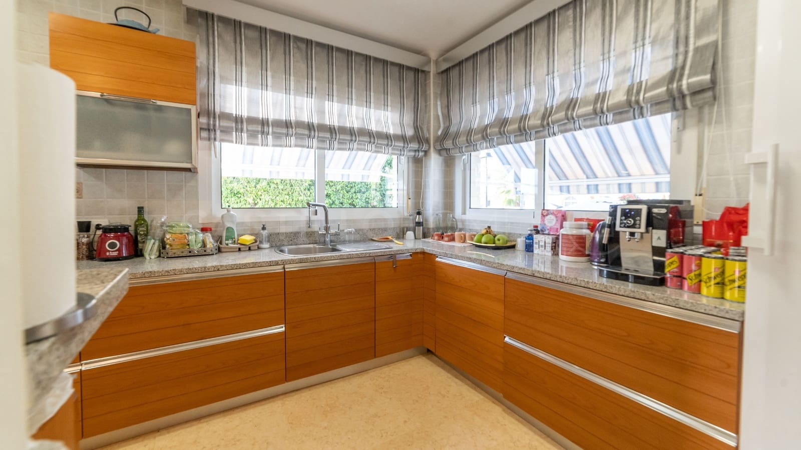 5 Zimmer Villa zu verkaufen in La Mata mit Pool - 1.170.000 € (Ref: 8970778)