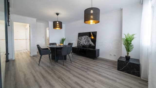 3 bedroom Townhouse for sale in Los Balcones with pool - € 309,000 (Ref: 8970788)