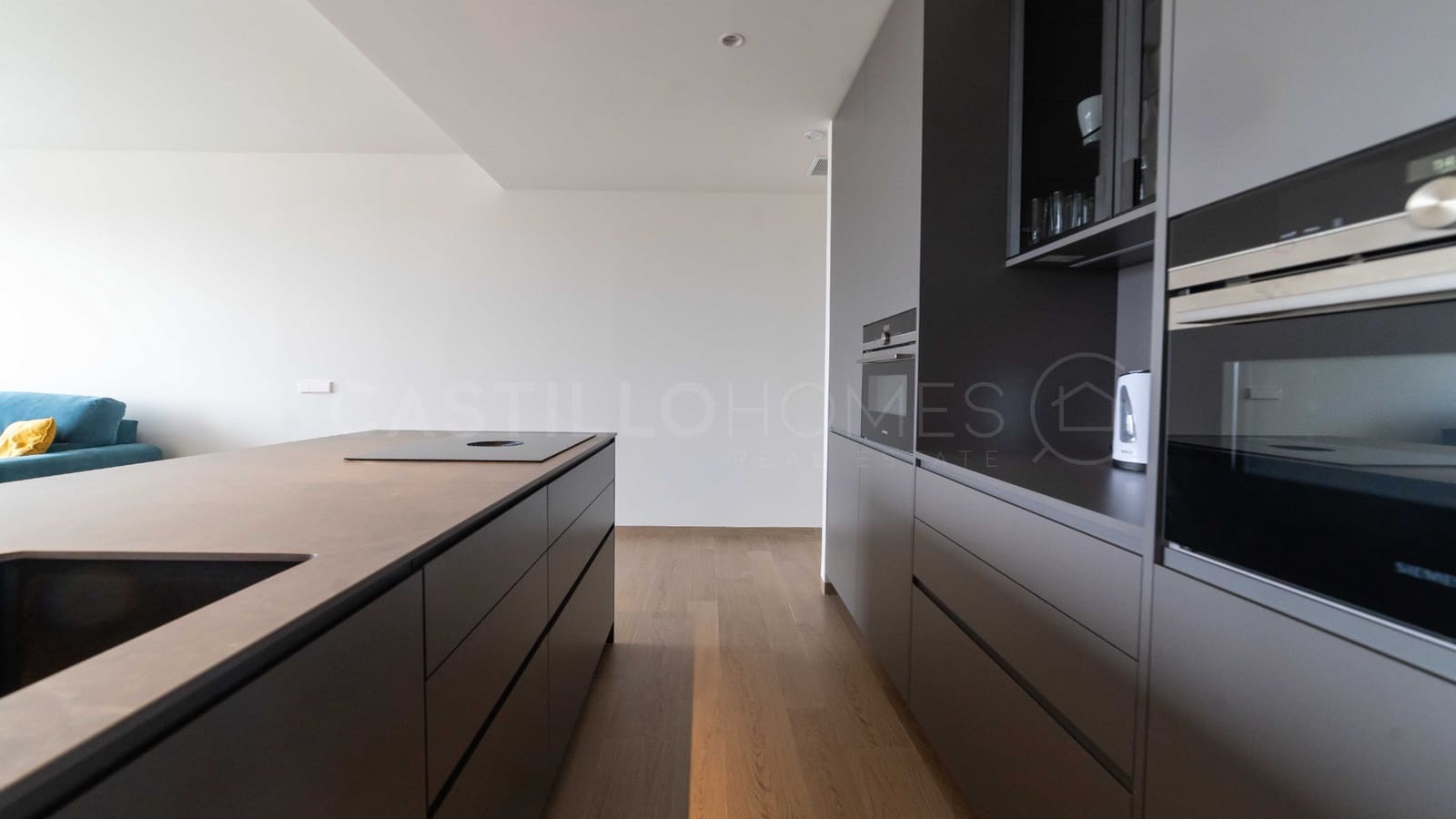 Apartamento de 2 habitaciones en Las Colinas Golf en venta con piscina - 475.000 € (Ref: 8970794)