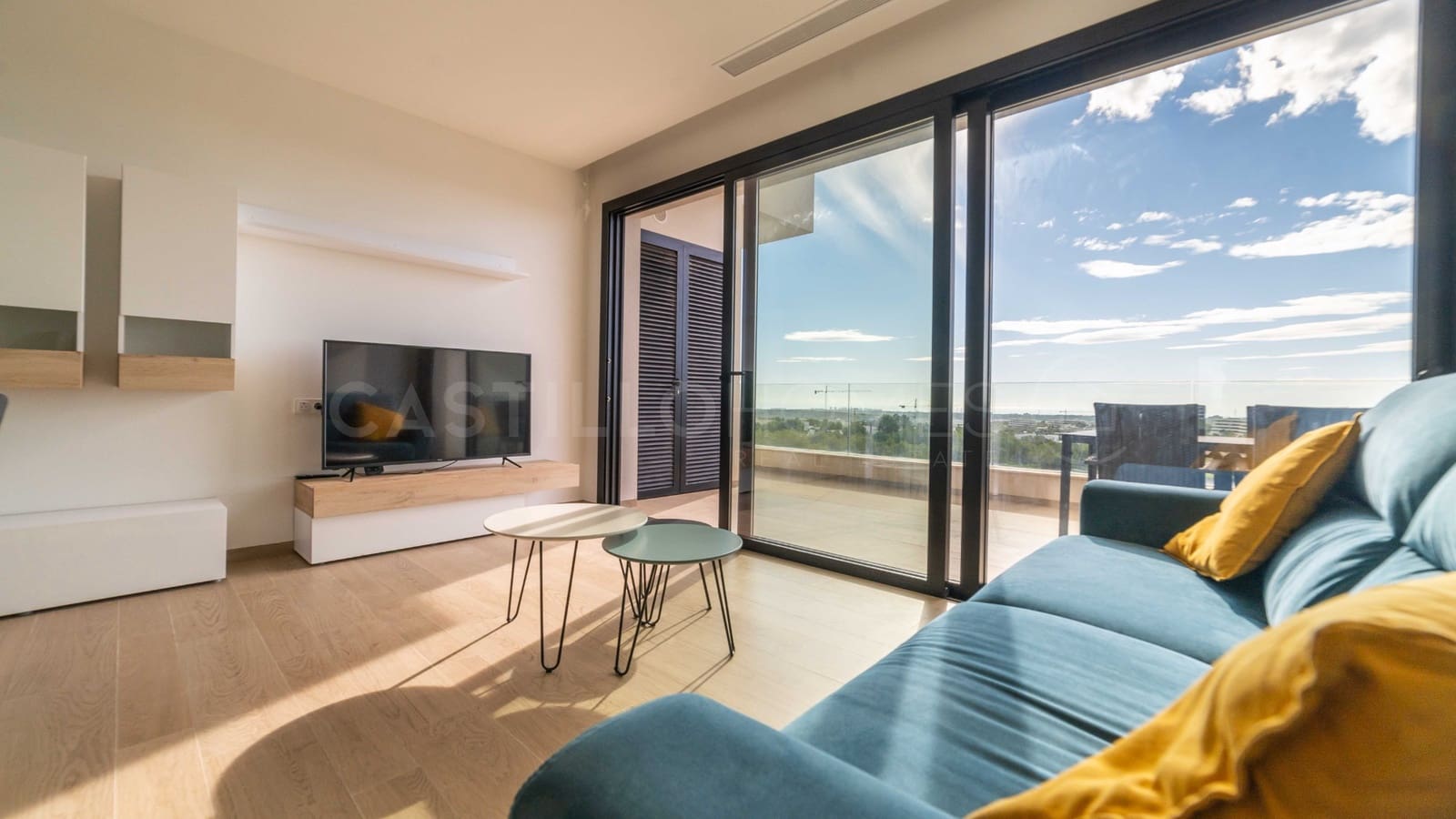 Apartamento de 2 habitaciones en Las Colinas Golf en venta con piscina - 475.000 € (Ref: 8970794)