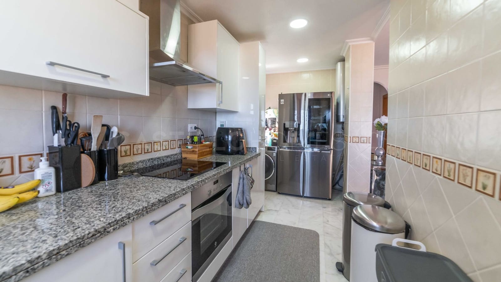 Chalet de 4 habitaciones en San Miguel de Salinas en venta con piscina - 450.000 € (Ref: 8970795)