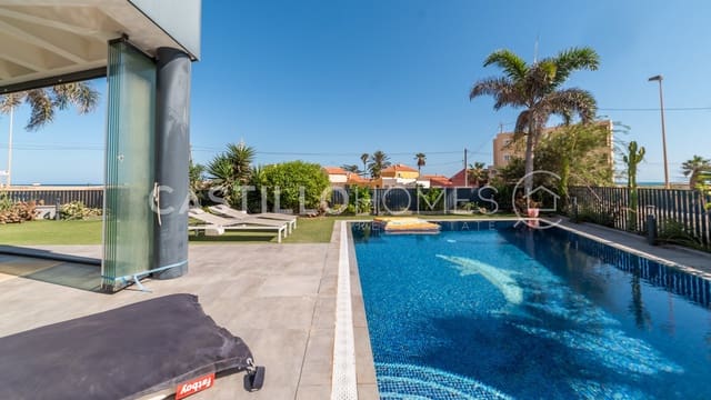 5 bedroom Villa for sale in Los Frutales, Torrevieja with pool garage - € 870,000 (Ref: 8970798)