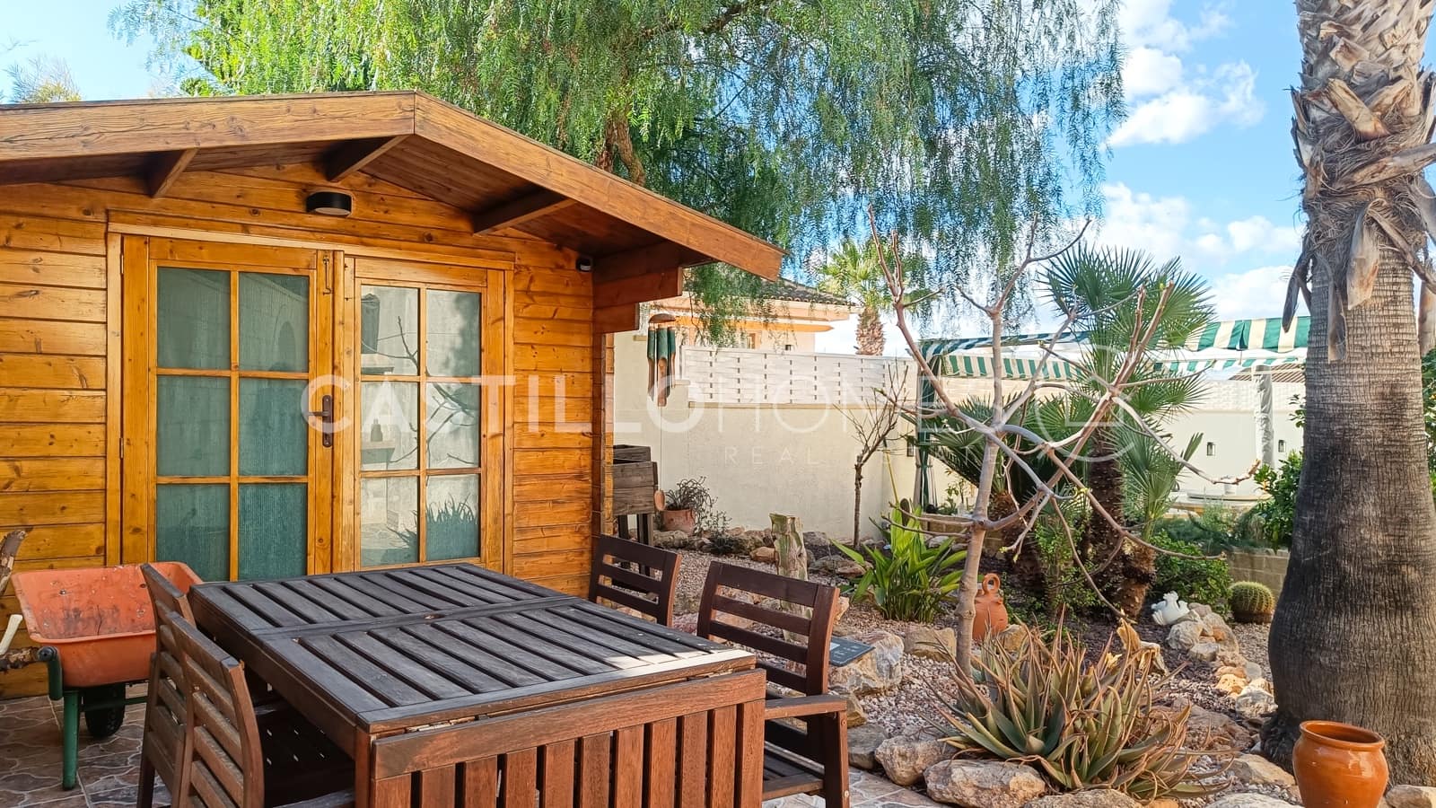 5 soveværelse Villa til salg i Benijofar med swimmingpool - € 498.000 (Ref: 8970801)