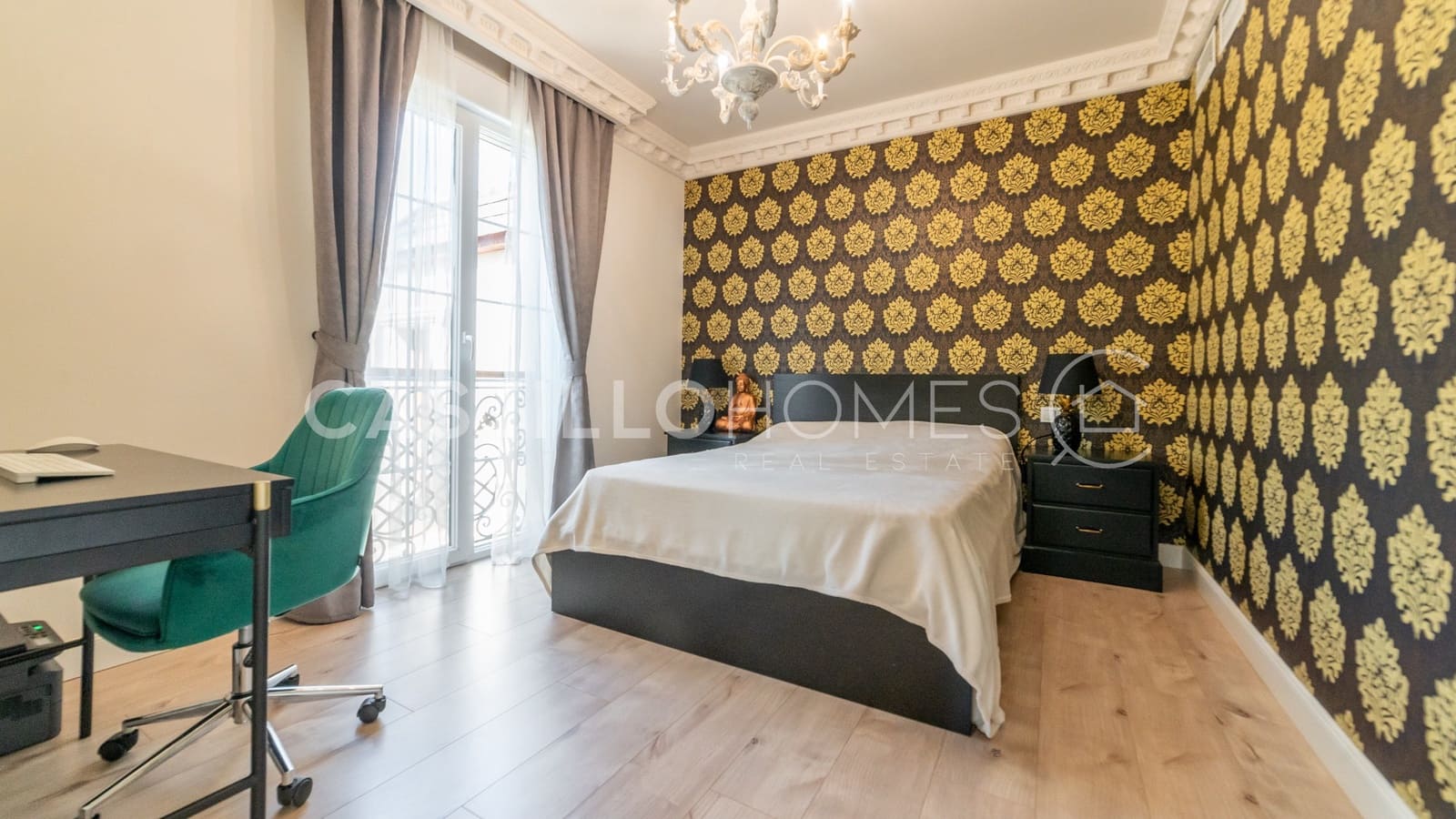 5 makuuhuone Huvila myytävänä paikassa Ciudad Quesada mukana uima-altaan 
autotalli - 1 100 000 € (Ref: 8970806)