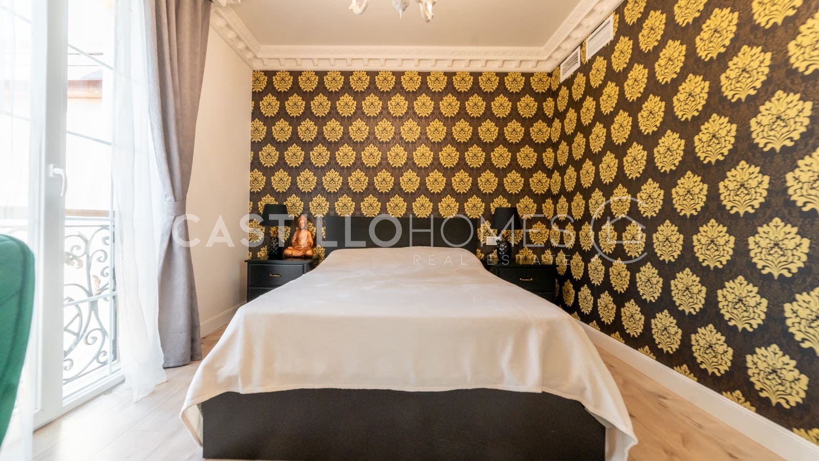 5 makuuhuone Huvila myytävänä paikassa Ciudad Quesada mukana uima-altaan 
autotalli - 1 100 000 € (Ref: 8970806)