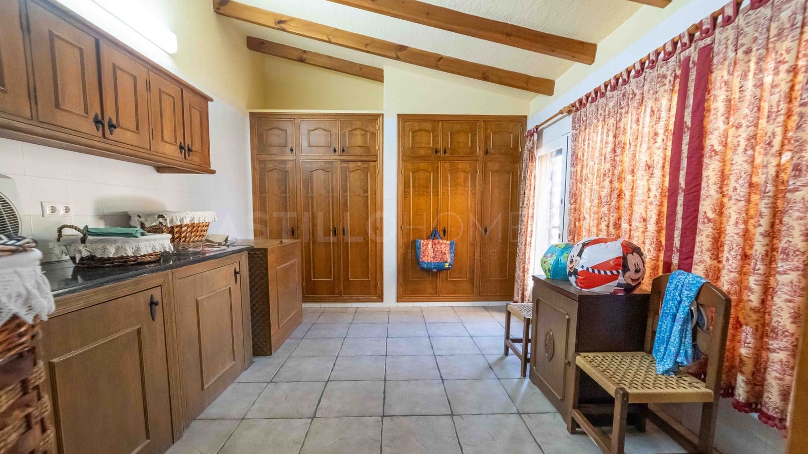 4 slaapkamer Villa te koop in Bigastro met zwembad garage - € 474.900 (Ref: 8970808)