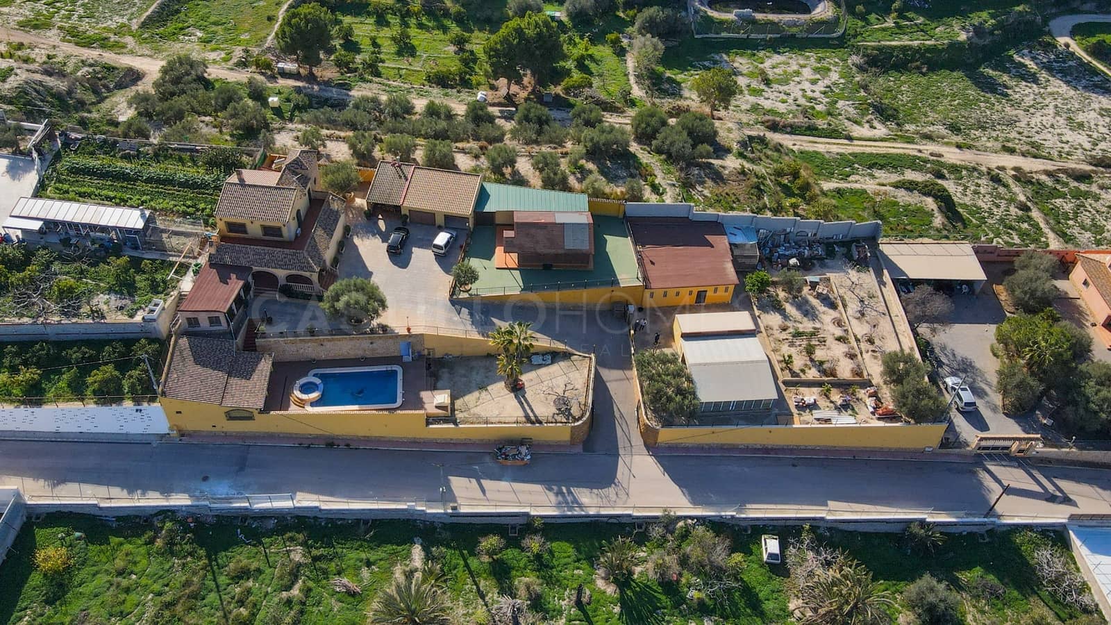 4 slaapkamer Villa te koop in Bigastro met zwembad garage - € 474.900 (Ref: 8970808)