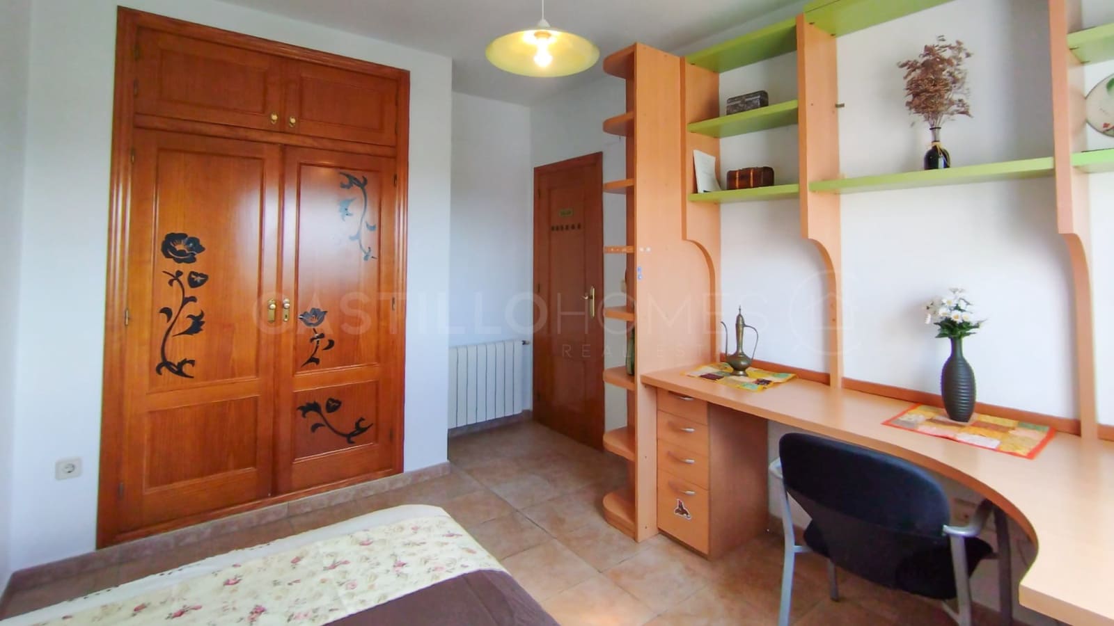 Chalet de 6 habitaciones en Torrevieja en venta con piscina - 539.000 € (Ref: 8970809)