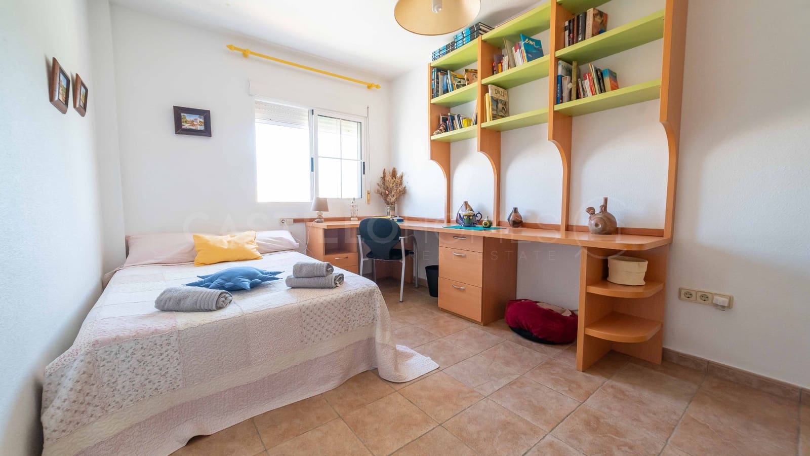 Chalet de 6 habitaciones en Torrevieja en venta con piscina - 539.000 € (Ref: 8970809)