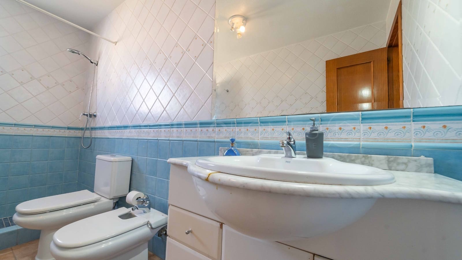 Chalet de 6 habitaciones en Torrevieja en venta con piscina - 539.000 € (Ref: 8970809)