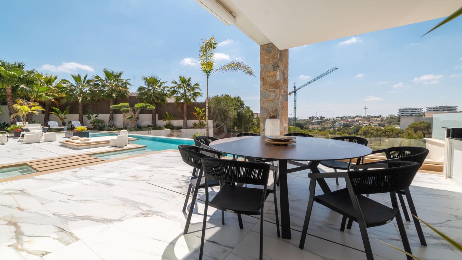 4 chambre Villa/Maison à vendre à Las Colinas Golf avec piscine garage - 2 880 000 € (Ref: 8970822)