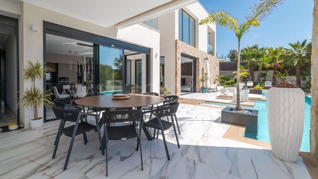 4 bedroom Villa for sale in Las Colinas Golf, Orihuela with pool garage - € 2,880,000 (Ref: 8970822)