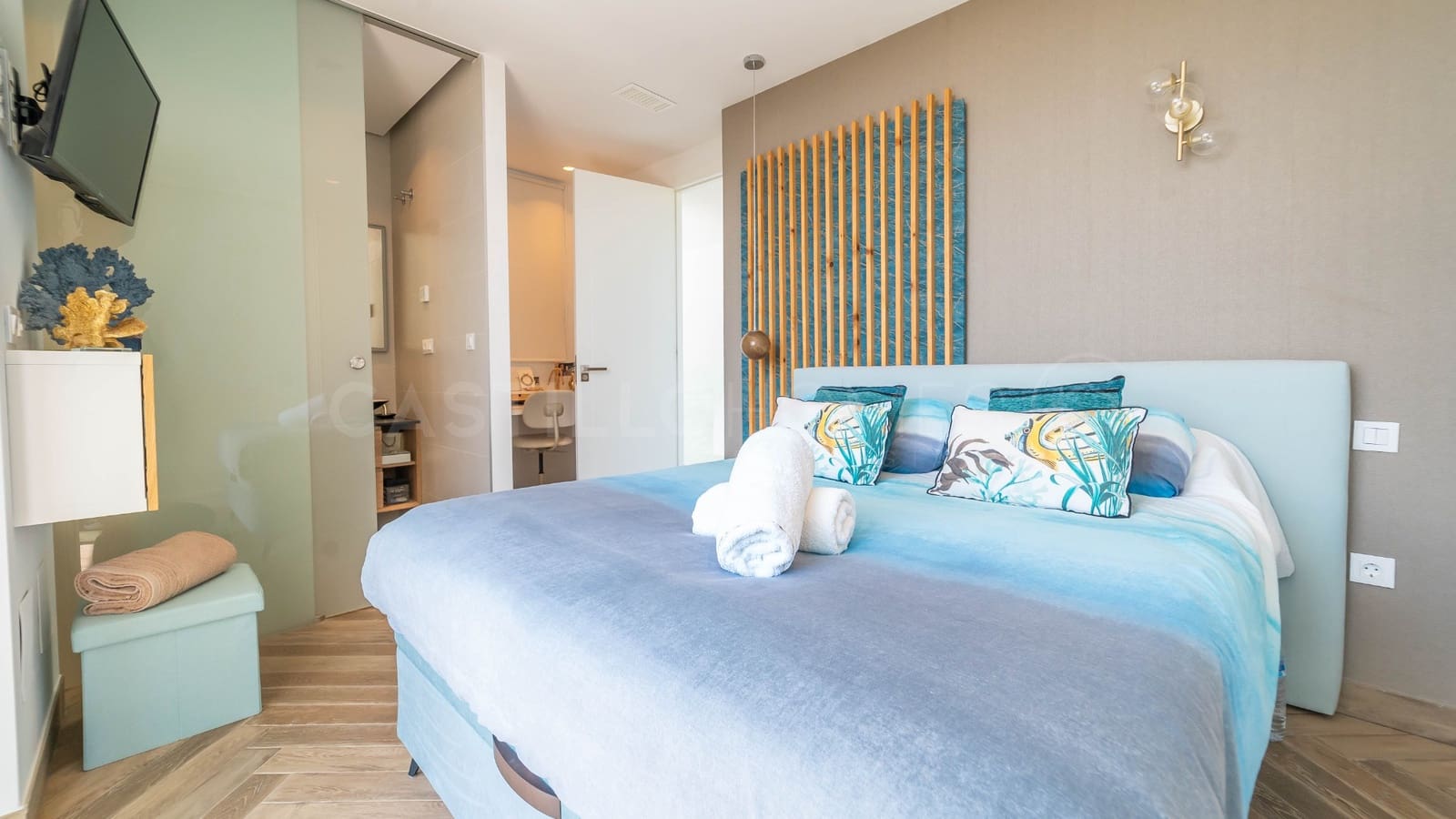 4 chambre Villa/Maison à vendre à Las Colinas Golf avec piscine garage - 2 880 000 € (Ref: 8970822)