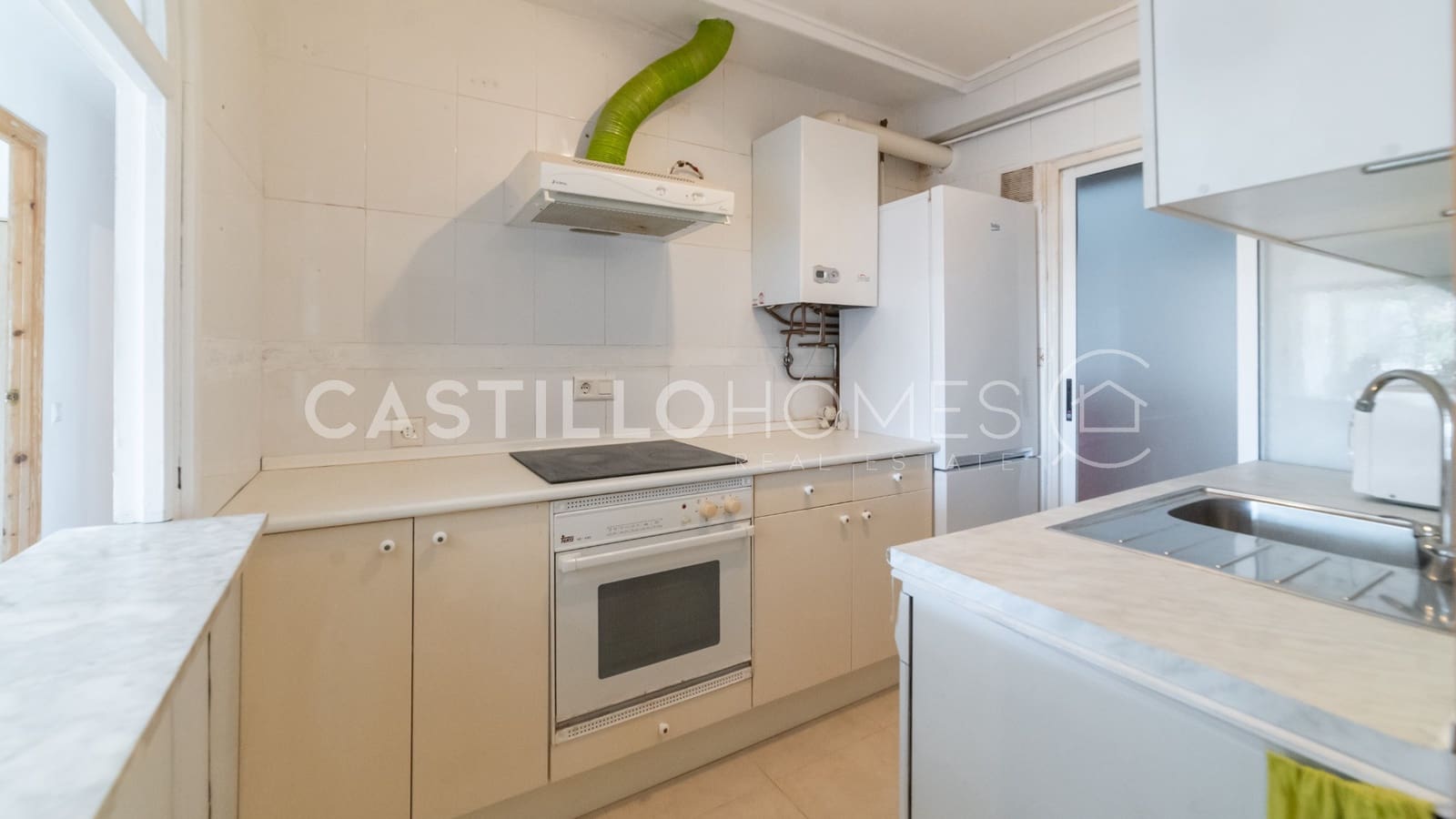 3 soverom Leilighet til salgs i Torrevieja - € 139 000 (Ref: 8970825)