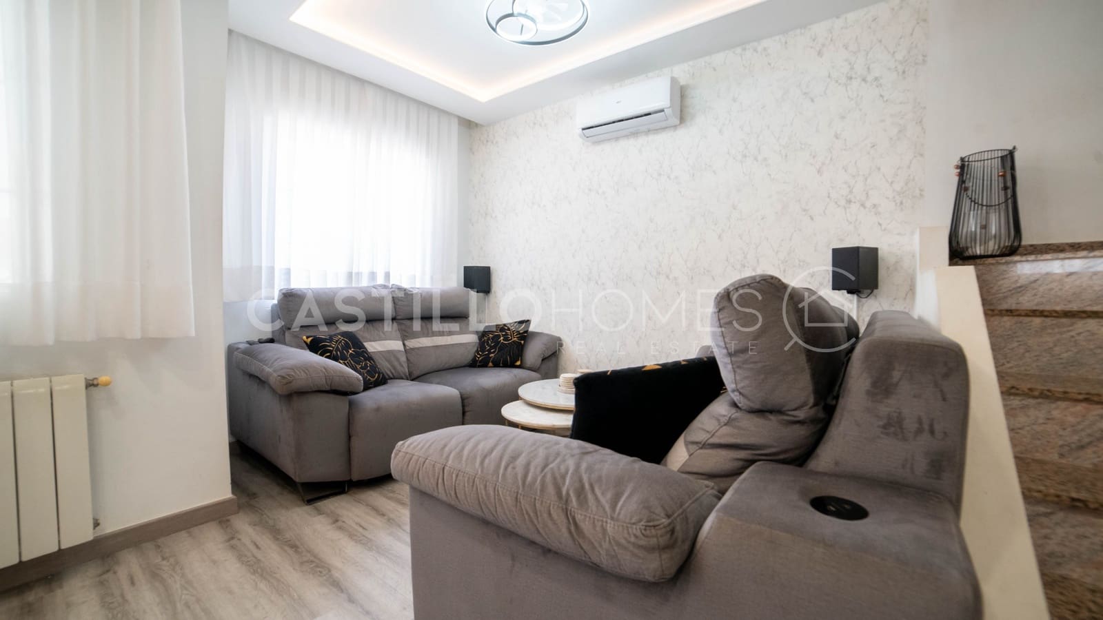 3 soverom Hus til salgs i Villamartin med svømmebasseng - € 259 000 (Ref: 8983034)