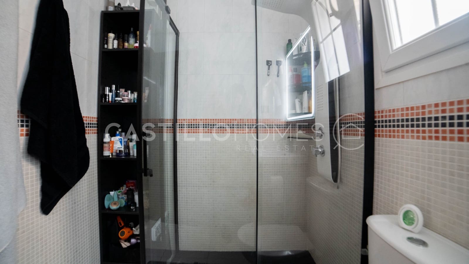 3 soverom Hus til salgs i Villamartin med svømmebasseng - € 259 000 (Ref: 8983034)