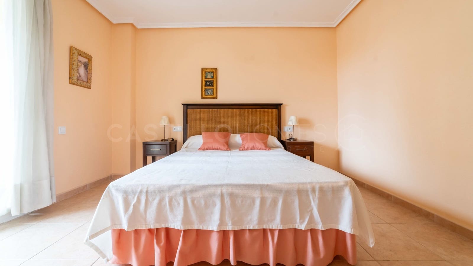 5 soveværelse Lejlighed til salg i Torrevieja med garage - € 275.000 (Ref: 9028584)