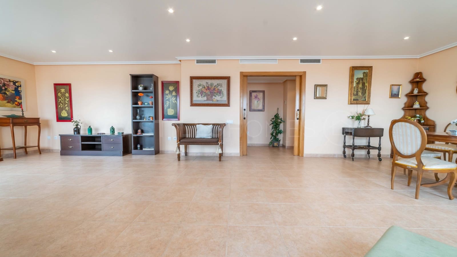 5 soveværelse Lejlighed til salg i Torrevieja med garage - € 275.000 (Ref: 9028584)