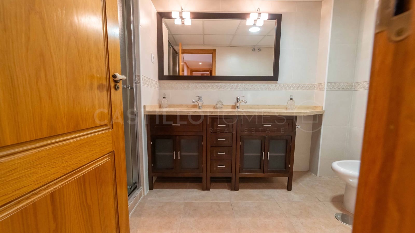 5 soveværelse Lejlighed til salg i Torrevieja med garage - € 275.000 (Ref: 9028584)