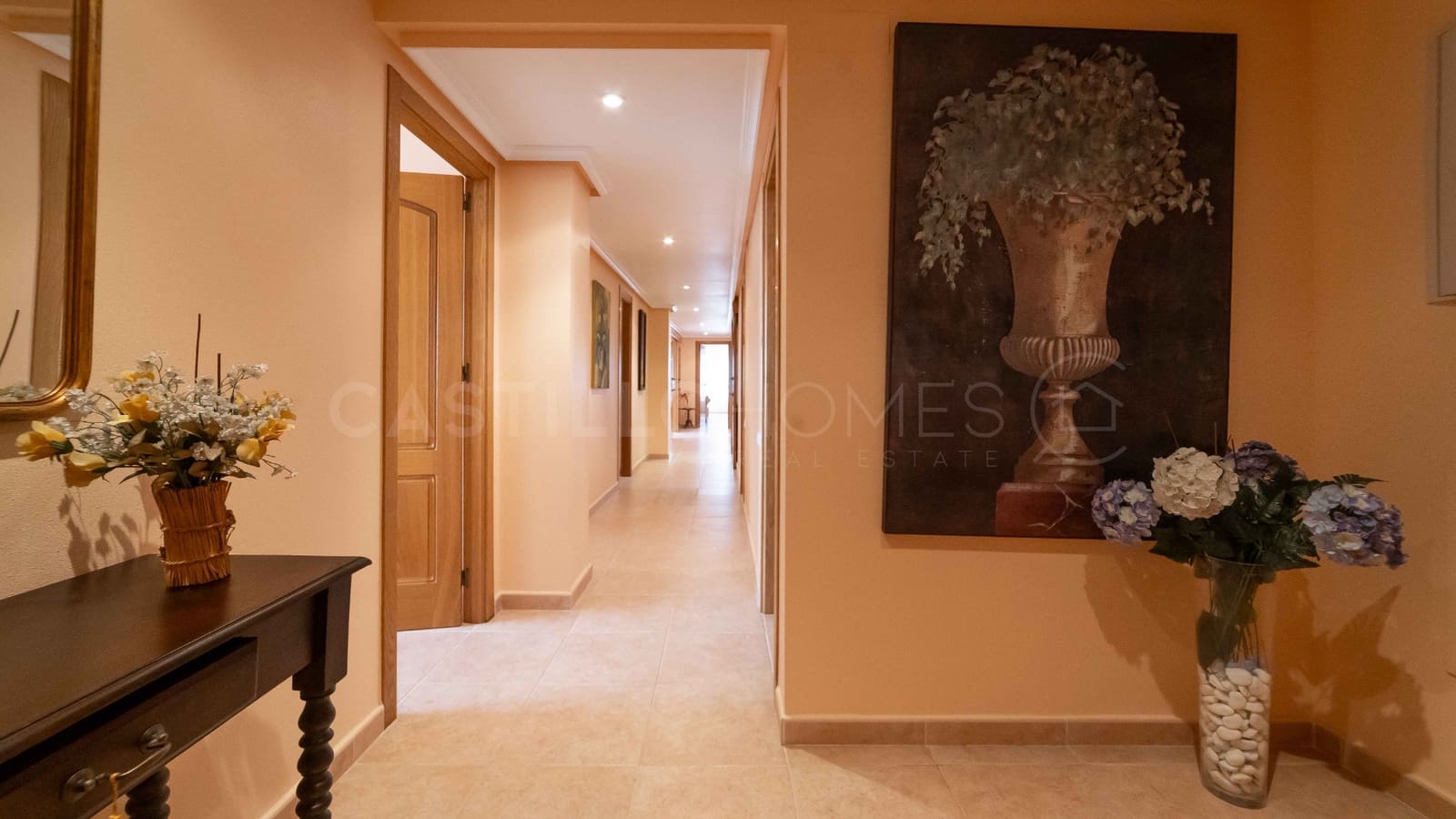 5 soveværelse Lejlighed til salg i Torrevieja med garage - € 275.000 (Ref: 9028584)