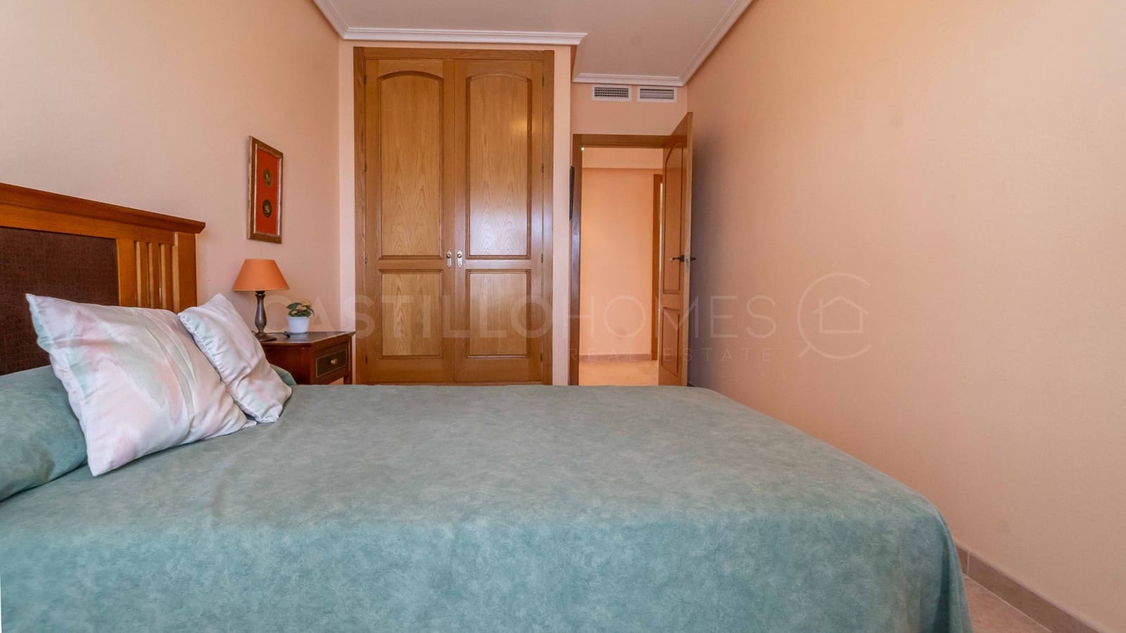 5 soveværelse Lejlighed til salg i Torrevieja med garage - € 275.000 (Ref: 9028584)