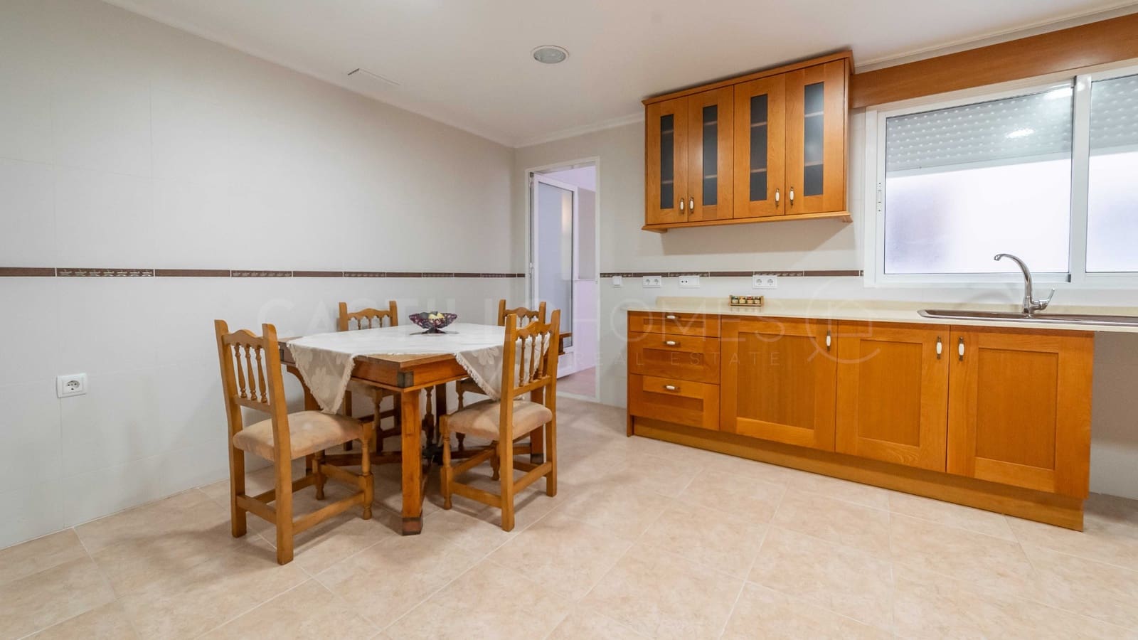 5 soveværelse Lejlighed til salg i Torrevieja med garage - € 275.000 (Ref: 9028584)