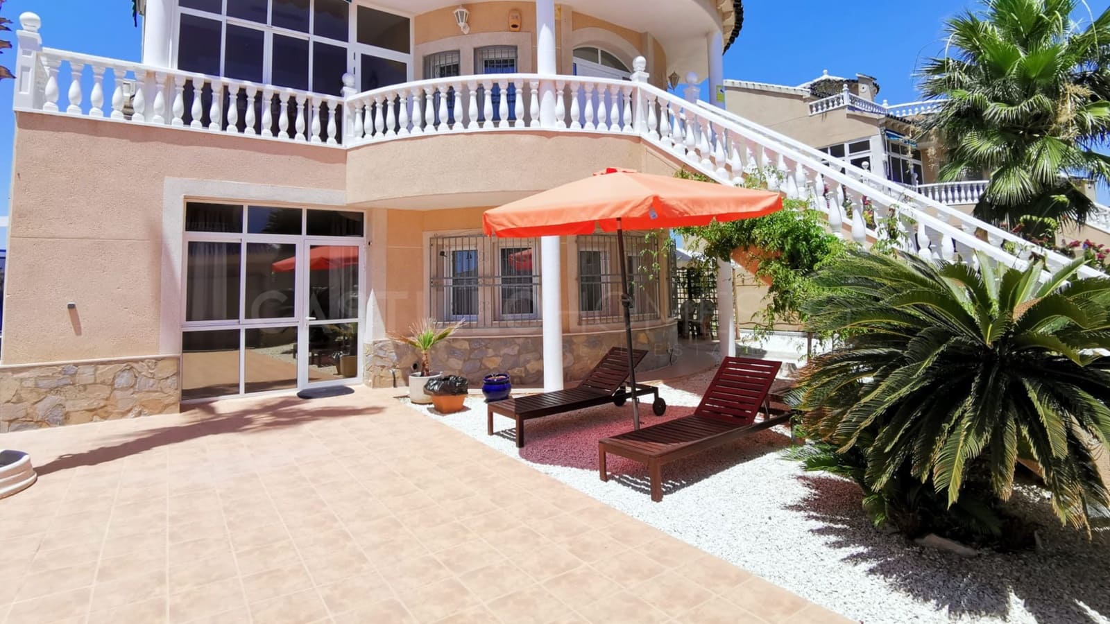 5 sypialnia Willa na sprzedaż w Los Altos z basenem - 450 000 € (Ref: 9028585)