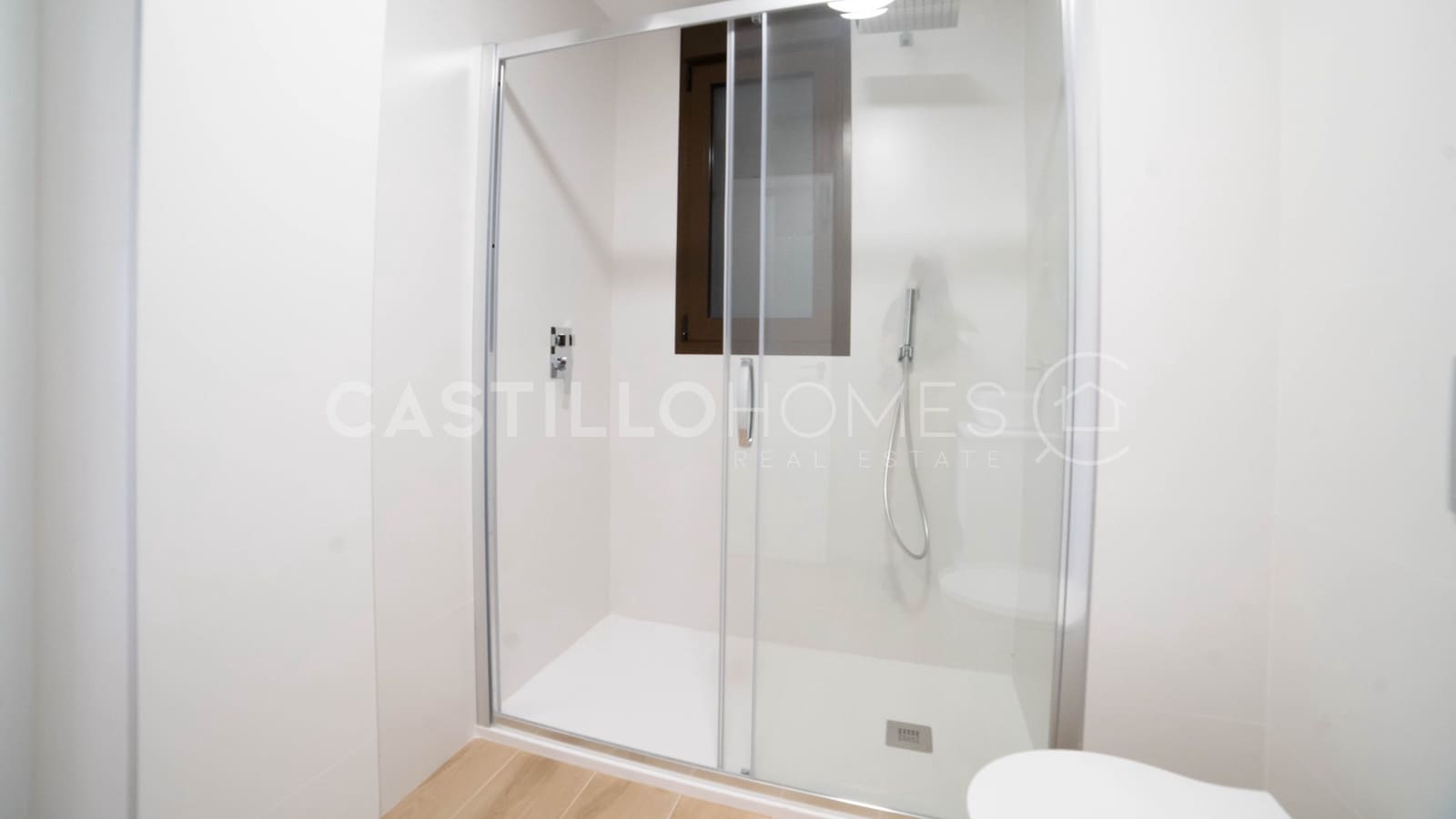 2 chambre Appartement à vendre à Villamartin avec piscine garage - 379 000 € (Ref: 9028594)