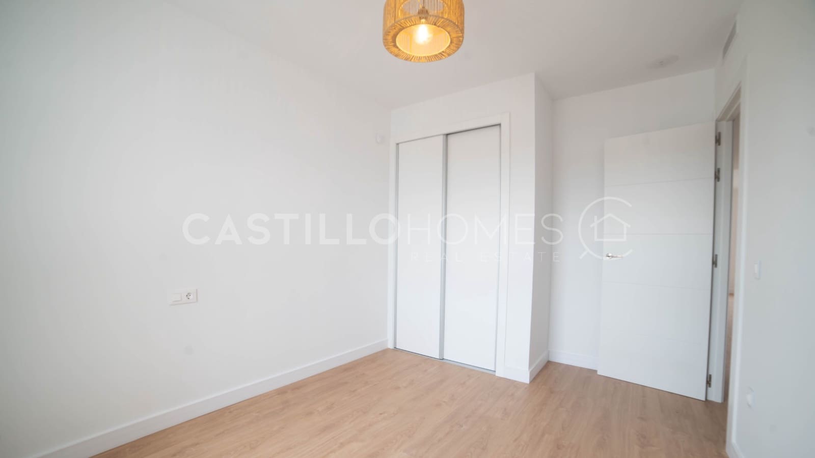 2 chambre Appartement à vendre à Villamartin avec piscine garage - 379 000 € (Ref: 9028594)