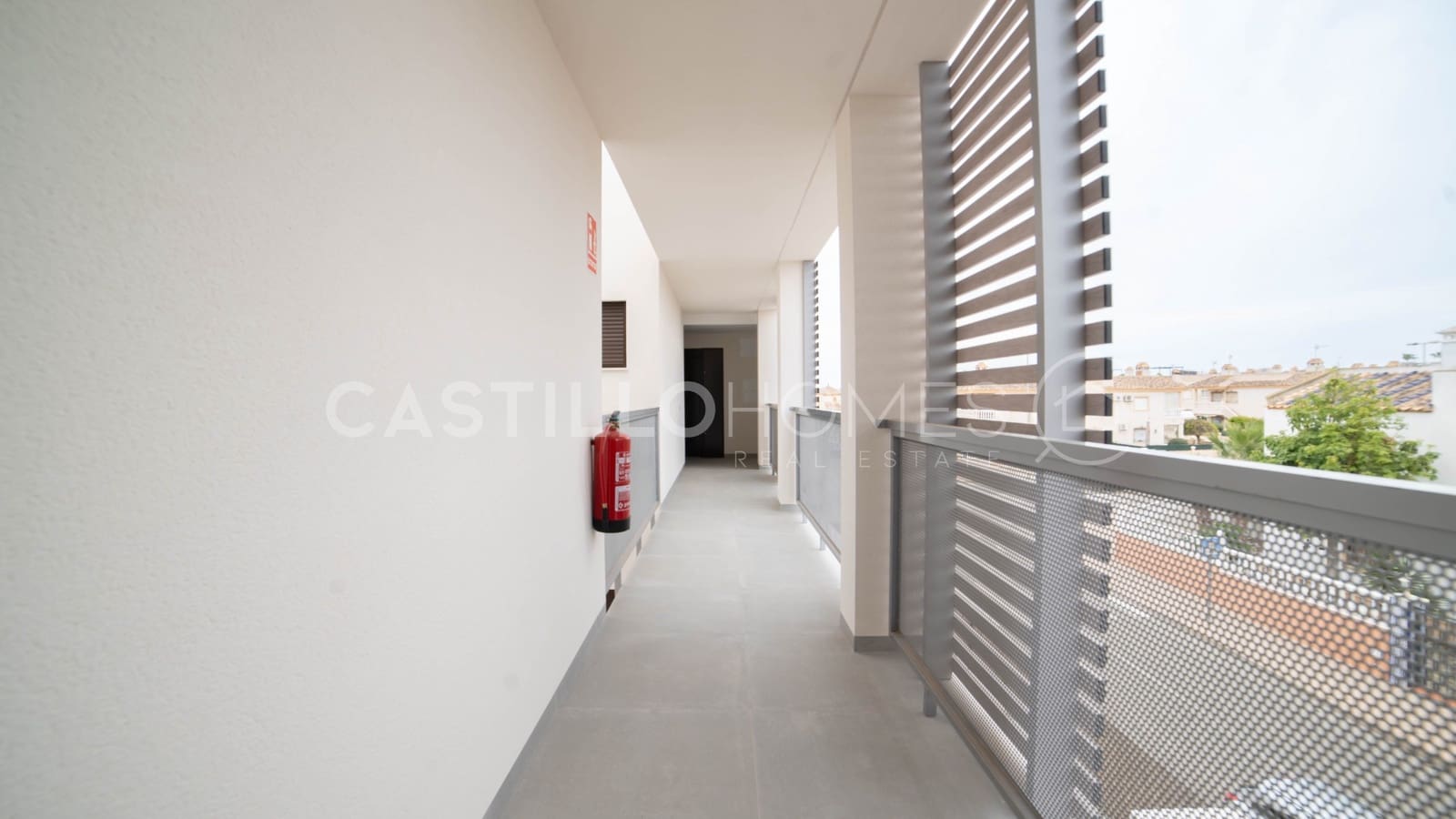 2 chambre Appartement à vendre à Villamartin avec piscine garage - 379 000 € (Ref: 9028594)