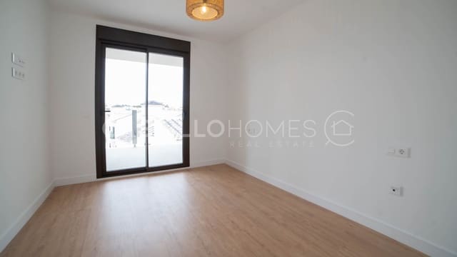 2 chambre Appartement à vendre à Villamartin, Orihuela avec piscine garage - 379 000 € (Ref: 9028594)