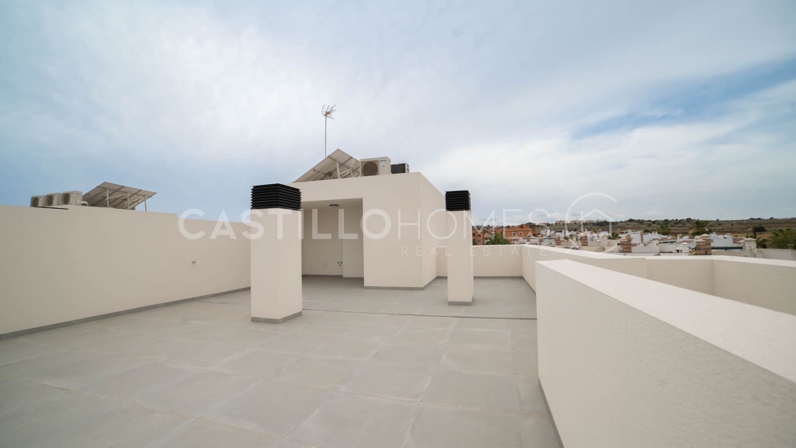 2 chambre Appartement à vendre à Villamartin avec piscine garage - 379 000 € (Ref: 9028594)