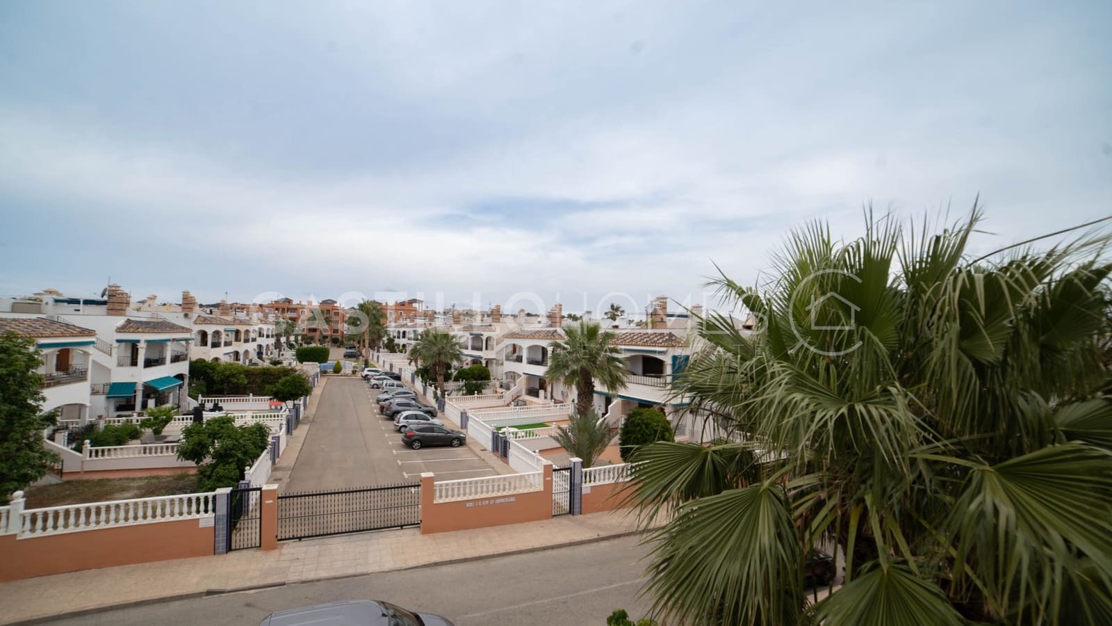 2 chambre Appartement à vendre à Villamartin avec piscine garage - 379 000 € (Ref: 9028594)