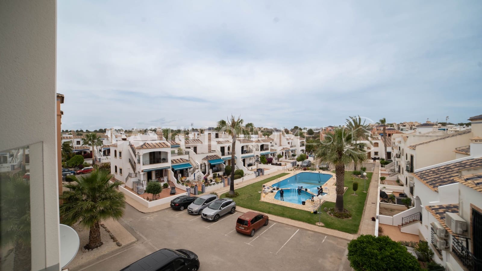 2 chambre Appartement à vendre à Villamartin avec piscine garage - 379 000 € (Ref: 9028594)