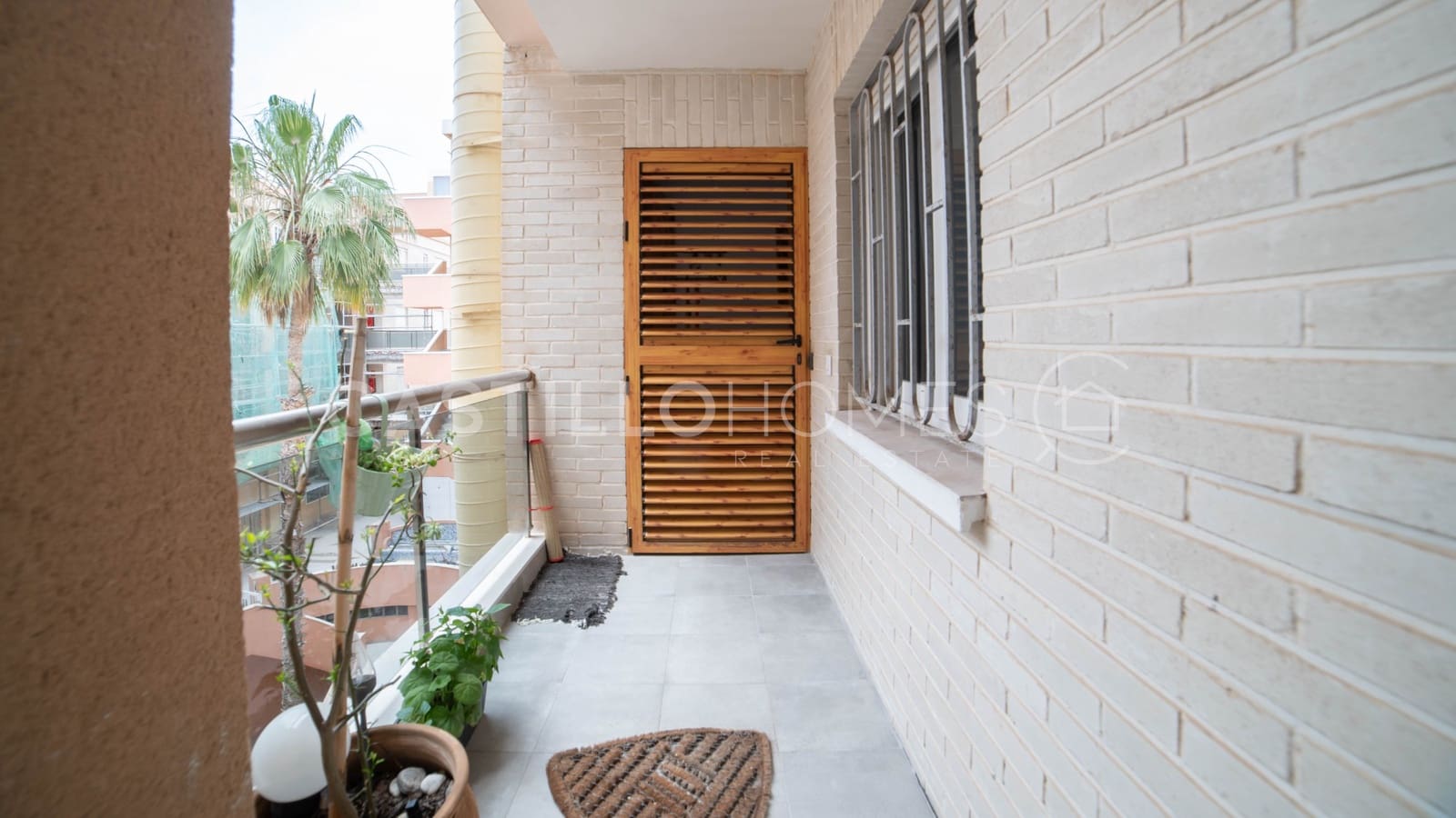 Apartamento de 3 habitaciones en Playa Flamenca en venta con piscina garaje - 340.000 € (Ref: 9028596)