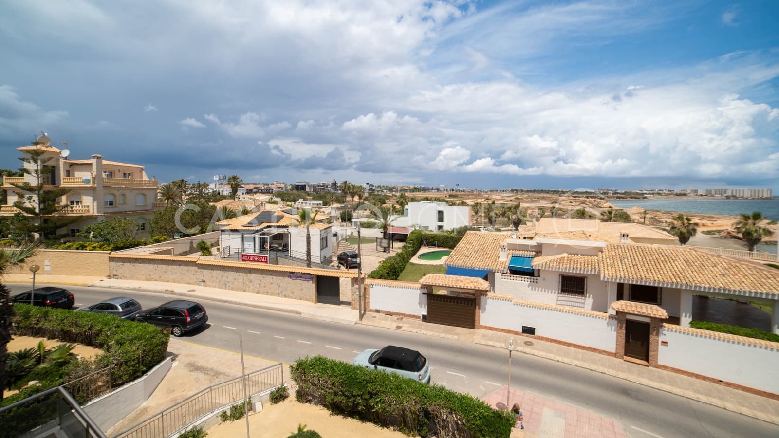 Apartamento de 3 habitaciones en Playa Flamenca en venta con piscina garaje - 340.000 € (Ref: 9028596)