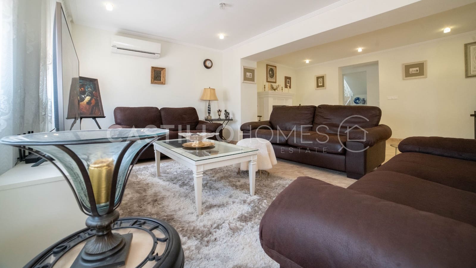 6 bedroom Villa for sale in Los Balcones with pool - € 930,000 (Ref: 9033776)