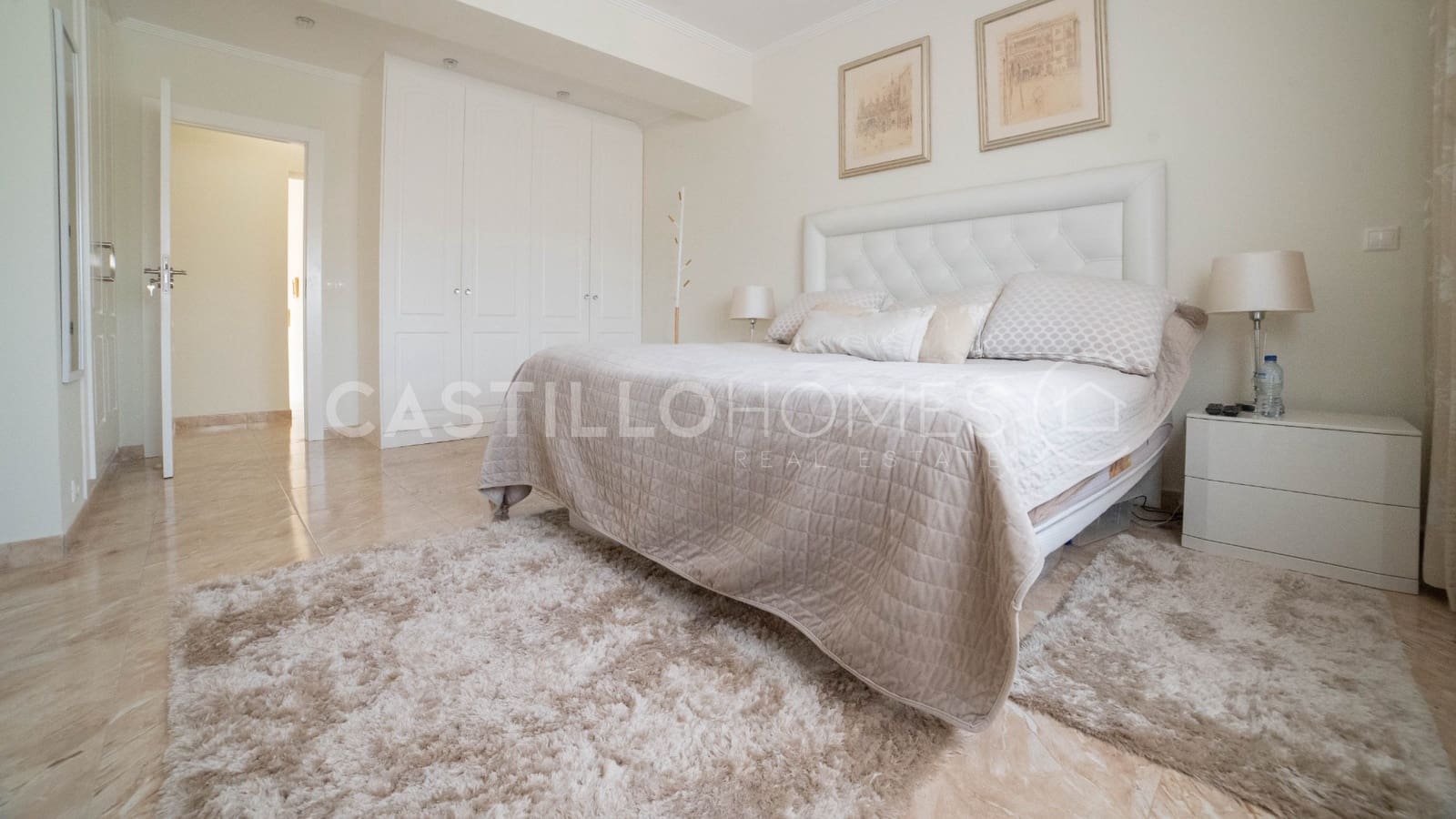 6 bedroom Villa for sale in Los Balcones with pool - € 930,000 (Ref: 9033776)