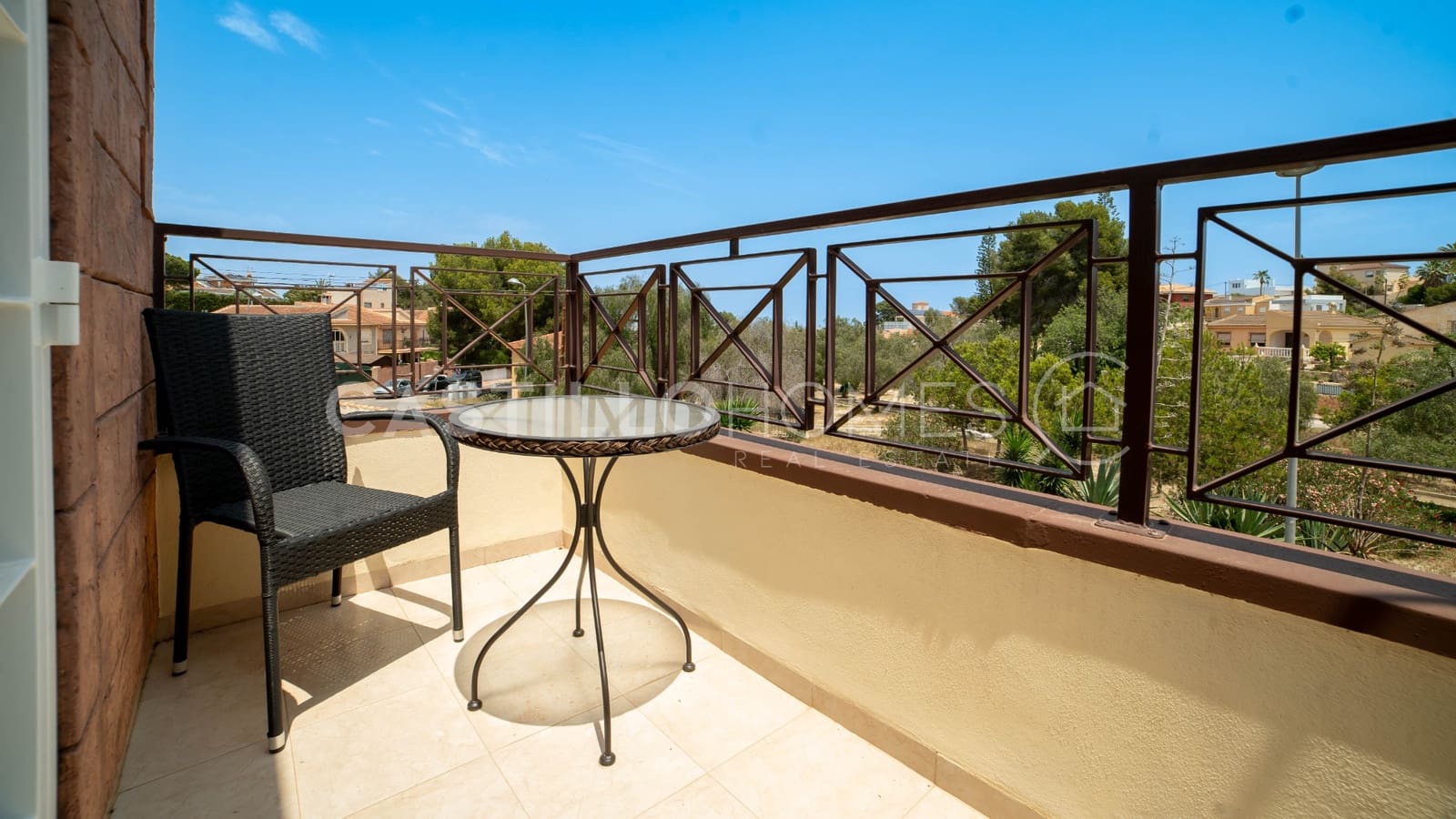 6 bedroom Villa for sale in Los Balcones with pool - € 930,000 (Ref: 9033776)