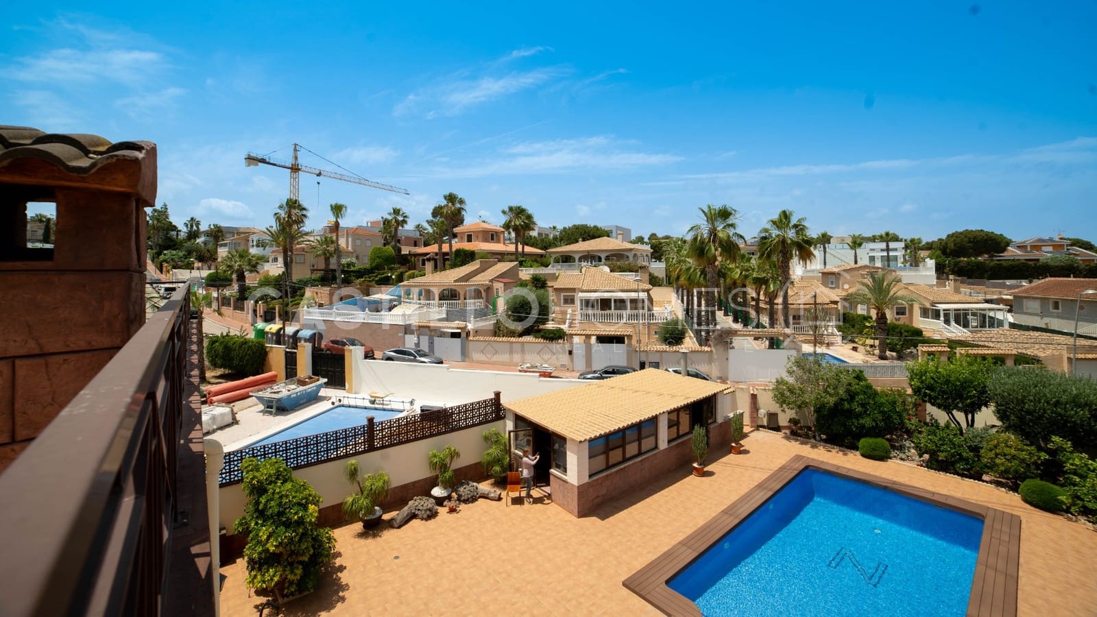 6 bedroom Villa for sale in Los Balcones with pool - € 930,000 (Ref: 9033776)