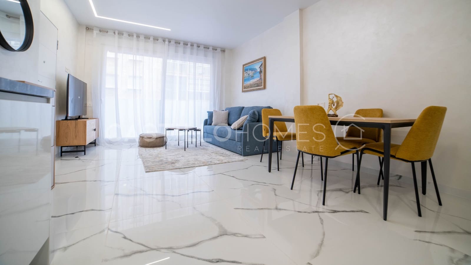 2 bedroom Apartment for sale in Torrevieja - € 268,000 (Ref: 9033778)