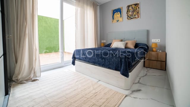 2 bedroom Apartment for sale in Playa del Cura, Torrevieja - € 268,000 (Ref: 9033778)