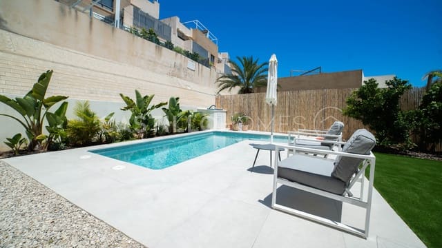 3 camera da letto Villa in vendita in La Zenia, Orihuela con piscina - 519.000 € (Rif: 9046225)