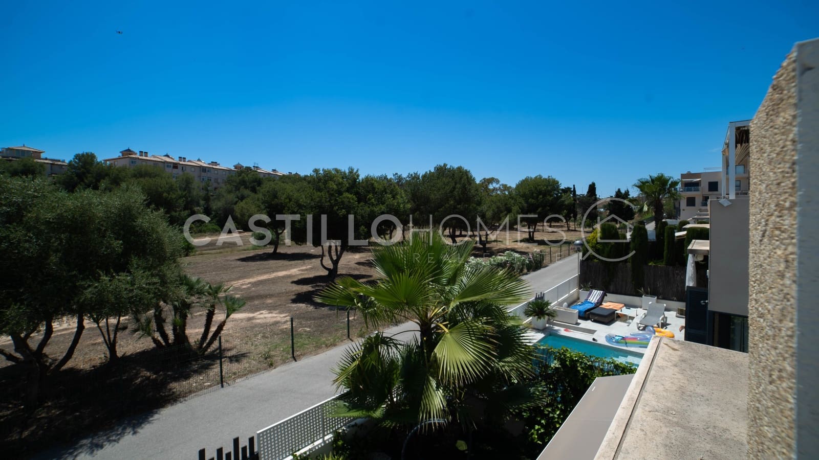 3 quarto Moradia para venda em La Zenia com piscina - 519 000 € (Ref: 9046225)