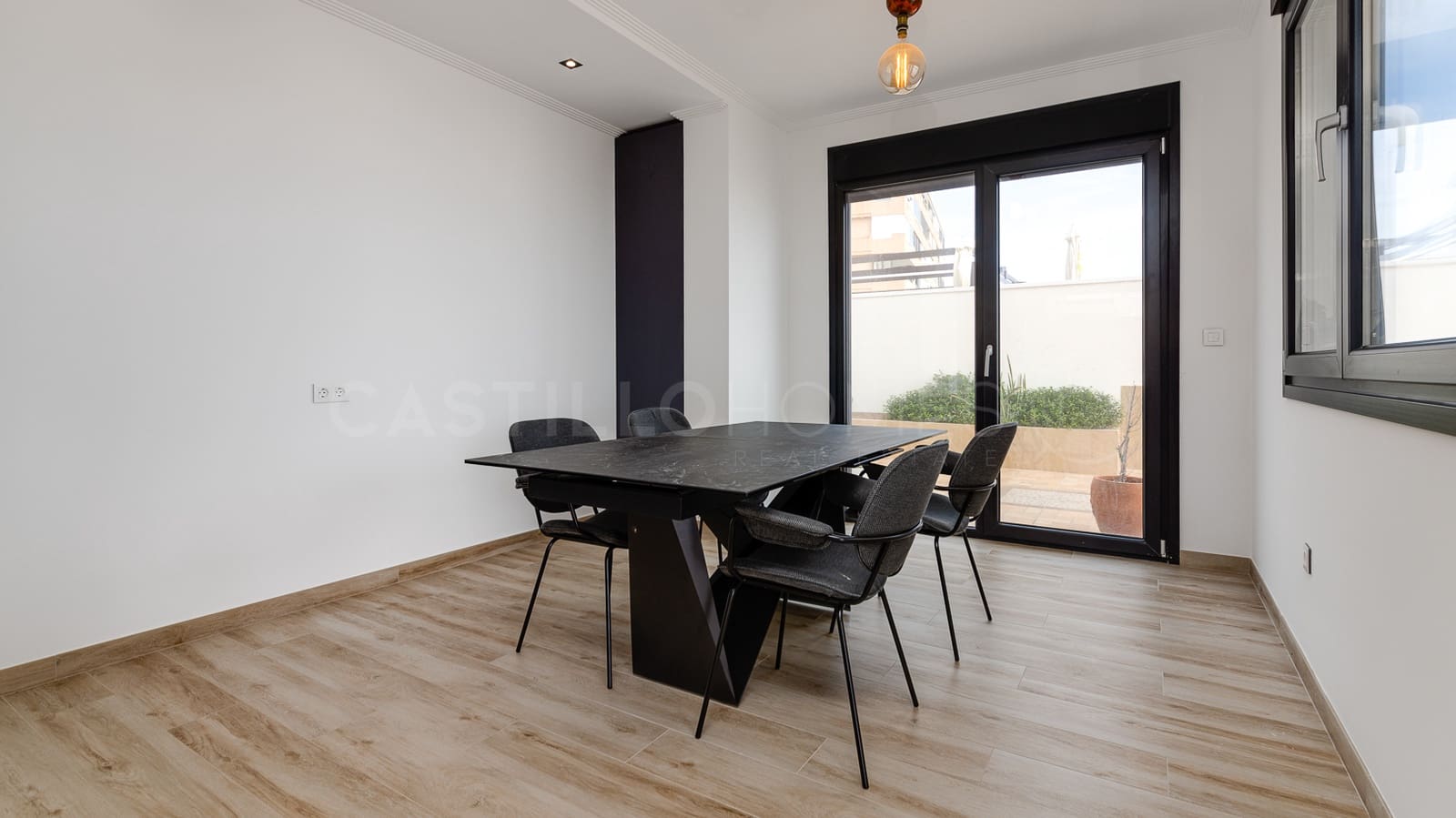 4 soverom Villa til salgs i Torre del Moro med svømmebasseng - € 990 000 (Ref: 9058646)