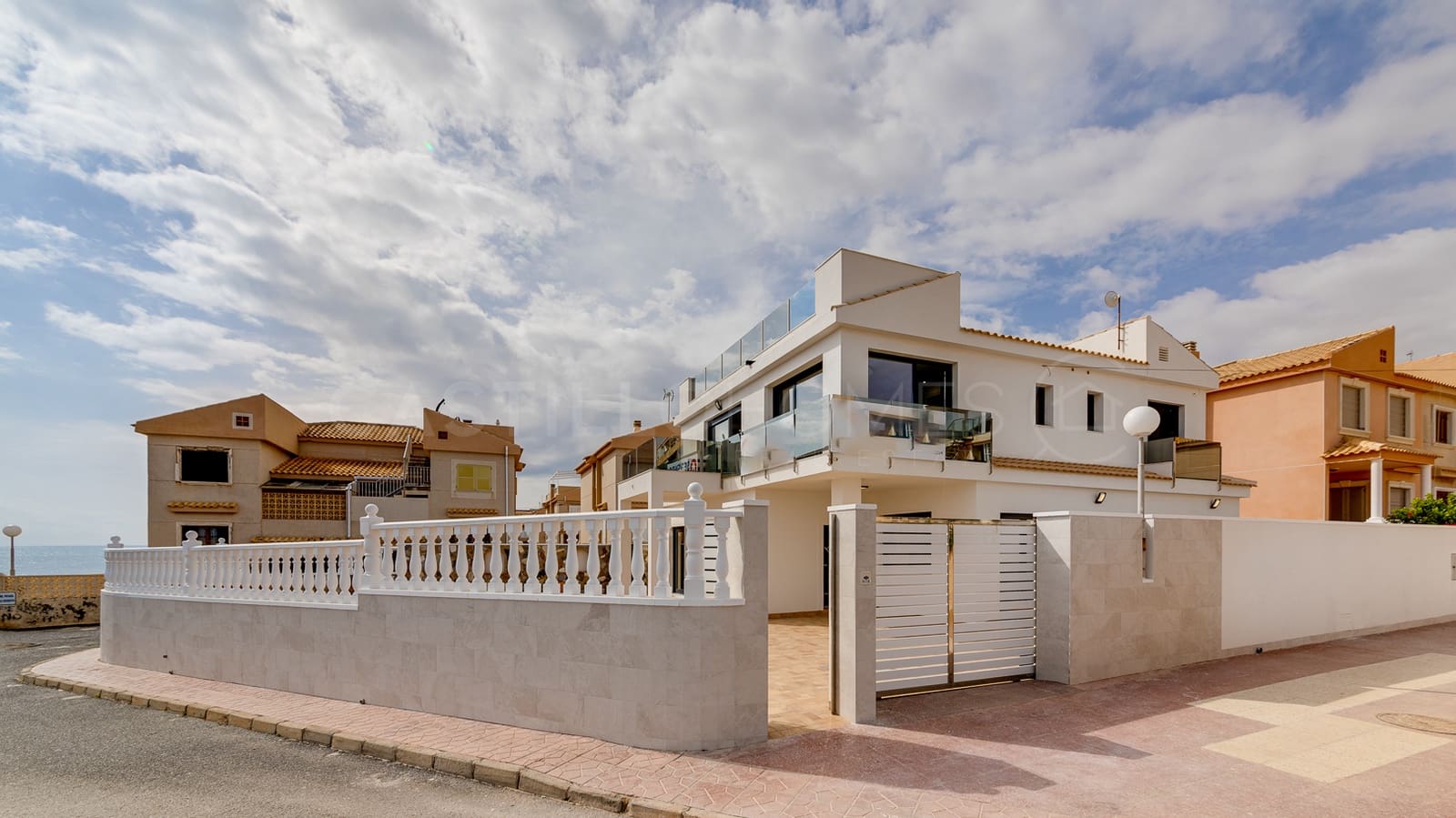 4 soverom Villa til salgs i Torre del Moro med svømmebasseng - € 990 000 (Ref: 9058646)