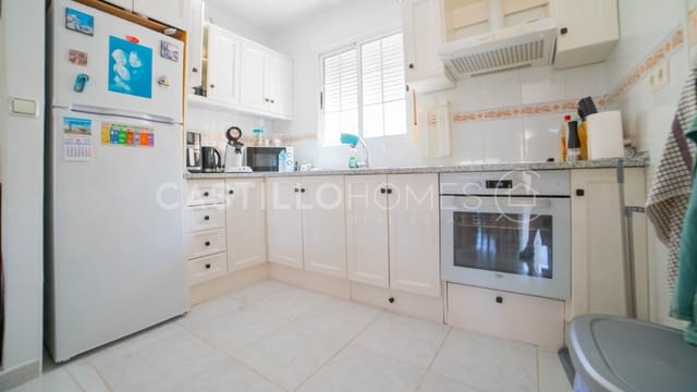 4 chambre Maison de Ville à vendre à Los Balcones avec piscine - 290 000 € (Ref: 9064285)