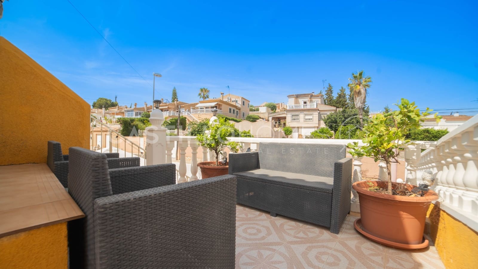 4 soveværelse Byhus til salg i Los Balcones med swimmingpool - € 290.000 (Ref: 9064285)